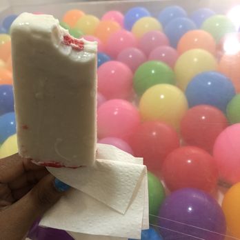 Michoacana Millenium - Cheese cake!!!!  8/10 on 11/18/22 - Ice Cream & Frozen Yogurt Near Me - Ensenada, BCN