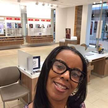 LensCrafters - Eyewear & Opticians Near Me - Saint Louis, Missouri