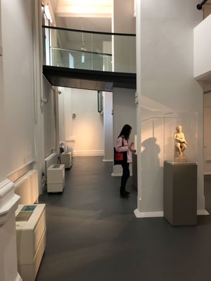 Leeds Art Gallery by null