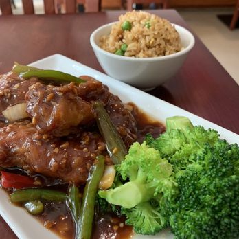 Cafe Evergreen - Crispy Orange Beef with Rice Lunch Special - Chinese Near Me - New York, New York Cafe Evergreen - Crispy Orange Beef with Rice Lunch Special - Chinese Near Me - New York, New York