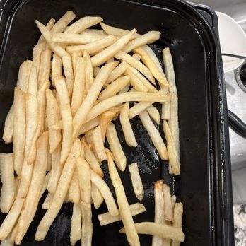 Kalaveras - Soggy fries and look at the amount! Smh - Cocktail Bars Near Me - Covina, California
