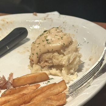 Cheddar's Scratch Kitchen - not impressed with this gravy - American Near Me - Fort Myers, Florida Cheddar's Scratch Kitchen - not impressed with this gravy - American Near Me - Fort Myers, Florida