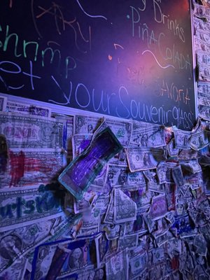 No Name Pub by null