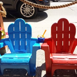 Le Quai des glaces - Cool little chairs for kids