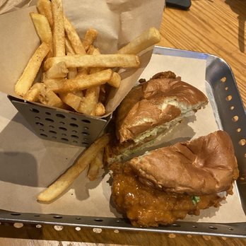 Chili's - Buffalo Chicken Ranch Sandwich - Bars Near Me - Panama City Beach, Florida Chili's - Buffalo Chicken Ranch Sandwich - Bars Near Me - Panama City Beach, Florida