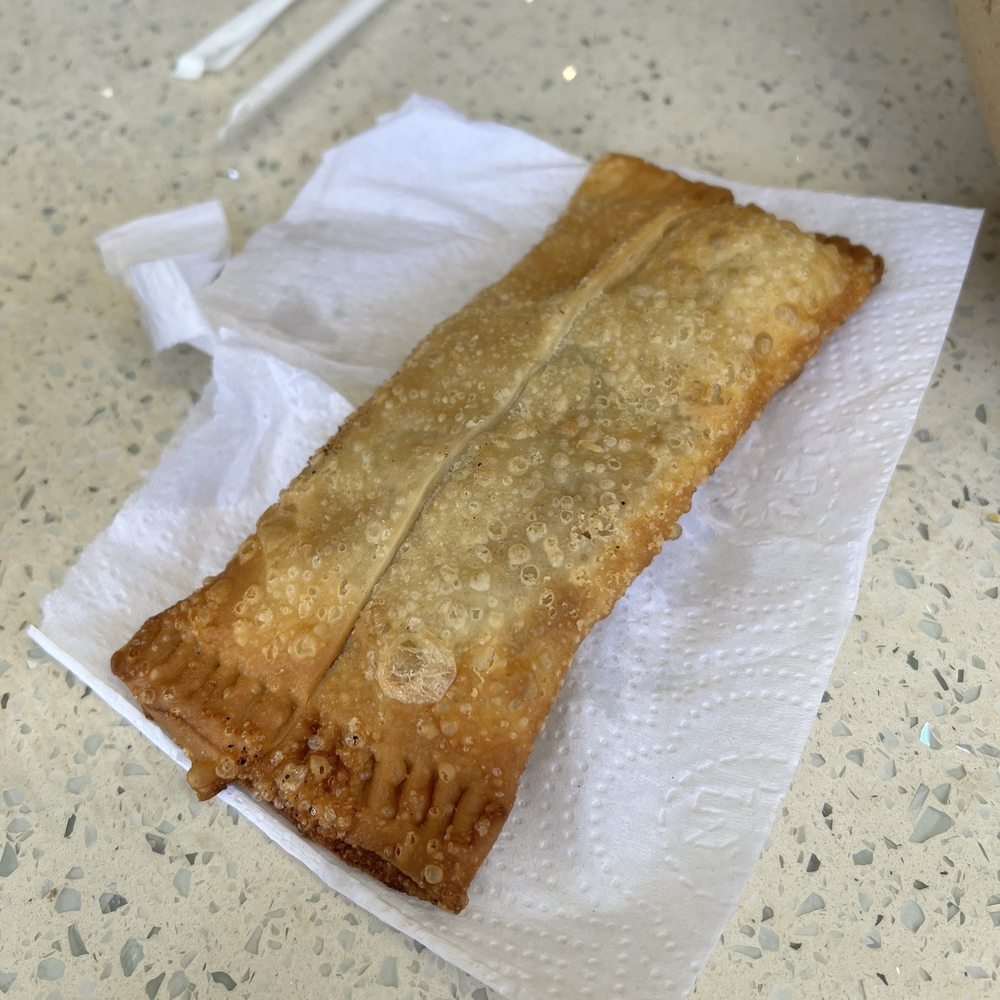 Puerto Del Mar - Chicken Empanada - Caribbean Near Me - Carolina, Puerto Rico Puerto Del Mar - Chicken Empanada - Caribbean Near Me - Carolina, Puerto Rico