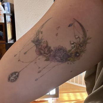 Hello Tattoo - Tattoo Near Me - San Mateo, California