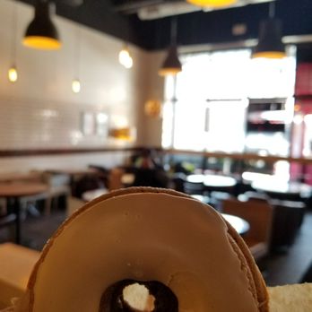 Do-Rite Donuts & Chicken - Maple spice & Chai donut was mouth-wateringly amazing - Donuts Near Me - Chicago, Illinois Do-Rite Donuts & Chicken - Maple spice & Chai donut was mouth-wateringly amazing - Donuts Near Me - Chicago, Illinois