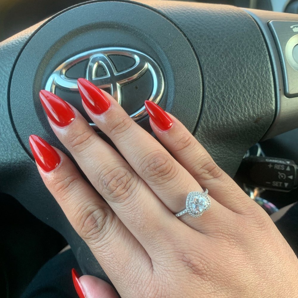 Color Me Beautiful Nails - Nails by Heera - Nail Salons Near Me - Northridge, California Color Me Beautiful Nails - Nails by Heera - Nail Salons Near Me - Northridge, California