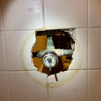 PipeDoctor 247 - Damage to the tile. valve not fix. So what was Durand even doing ? - Plumbing Near Me PipeDoctor 247 - Damage to the tile. valve not fix. So what was Durand even doing ? - Plumbing Near Me