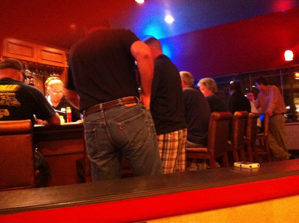 Baron's Bar & Grill Image