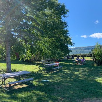 Whitecliff Vineyard - Outside - Wineries Near Me - Gardiner, New York