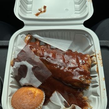 Mama J's Kitchen - BBQ Ribs $14 - Soul Food Near Me - Richmond, Virginia
