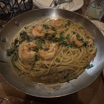 Street & Co. - Shrimp with Butter and Garlic - Seafood Near Me - Portland, Maine Street & Co. - Shrimp with Butter and Garlic - Seafood Near Me - Portland, Maine