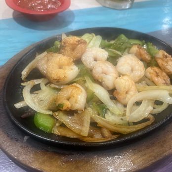 Cielo Blue - Shrimp fajitas - Mexican Near Me - Acworth, Georgia
