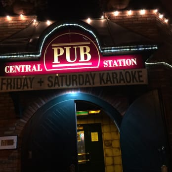 Central Station Pub - the entrance to the pub - Pubs Near Me - Kamloops, British Columbia