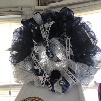 Oldsmar - Silk Flower design. By Peggy booth B24E ALL jewelry. We also make Theme silk flowers wreaths and arrangements. - Flea Markets Near Me - Oldsmar, Florida Oldsmar - Silk Flower design. By Peggy booth B24E ALL jewelry. We also make Theme silk flowers wreaths and arrangements. - Flea Markets Near Me - Oldsmar, Florida