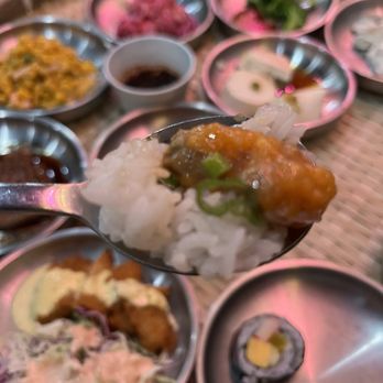 T-Fish - Ig crumbznthings Soy marinated crab head part with row roe rice - Sushi Bars Near Me - Los Angeles, California T-Fish - Ig crumbznthings Soy marinated crab head part with row roe rice - Sushi Bars Near Me - Los Angeles, California
