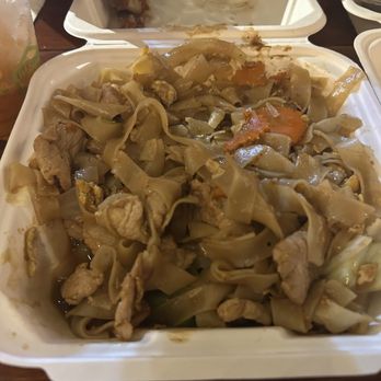 Ohana Thai Maui - Pad Thai - Thai Near Me - Lahaina, Hawaii