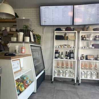 Cafe Metropole - Sandwiches Near Me - Avalon, California Cafe Metropole - Sandwiches Near Me - Avalon, California