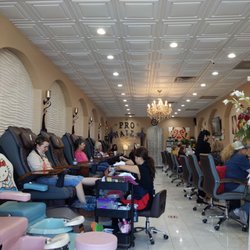 Pro Nails - Very comfortable chairs and great service