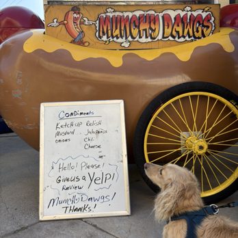Munchy Dawgs - Caterers Near Me Munchy Dawgs - Caterers Near Me