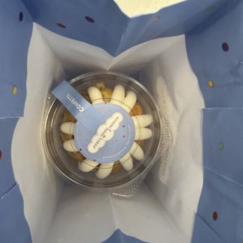Nothing Bundt Cakes - Bakeries Near Me - Henderson, Nevada