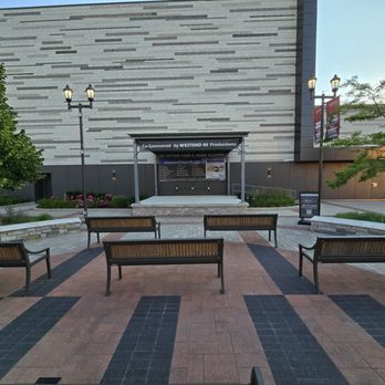 Wheeling Town Center - Shopping Centers Near Me - Wheeling, Illinois