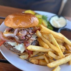 Stonehouse Restaurant - C4 Burger
