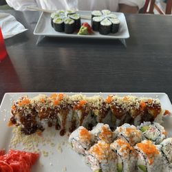 Saga - This is a mango roll and California roll- in the background is cucumber roll.