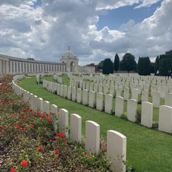 Tyne Cot Commonwealth War Graves
