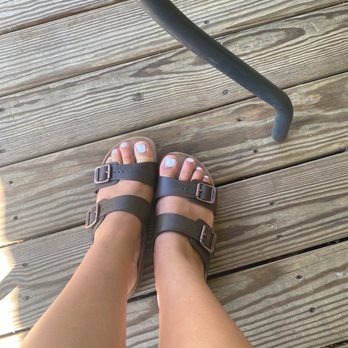 Venus Nail and Spa - Pedicure - Nail Salons Near Me - North Oxford, Massachusetts