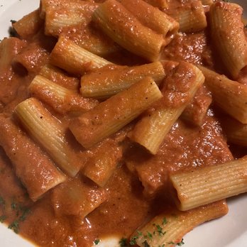 Se7te Woodfire Pizza - Rigatoni - Pizza Near Me - Totowa, New Jersey Se7te Woodfire Pizza - Rigatoni - Pizza Near Me - Totowa, New Jersey