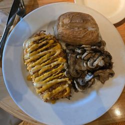 Ke'e Grill - Sweet potato crusted Snapper