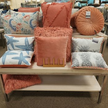 Beall's Dept Store - Department Stores Near Me - Boynton Beach, Florida