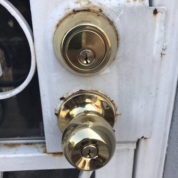 HomeRun Locksmith - Dead bolt & door Knob Change Call ! (844) 786-5685 Home Run Locksmith 24 Hours - Keys & Locksmiths Near Me - Brooklyn, New York HomeRun Locksmith - Dead bolt & door Knob Change Call ! (844) 786-5685 Home Run Locksmith 24 Hours - Keys & Locksmiths Near Me - Brooklyn, New York