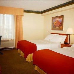 Holiday Inn Express Peoria North - Glendale