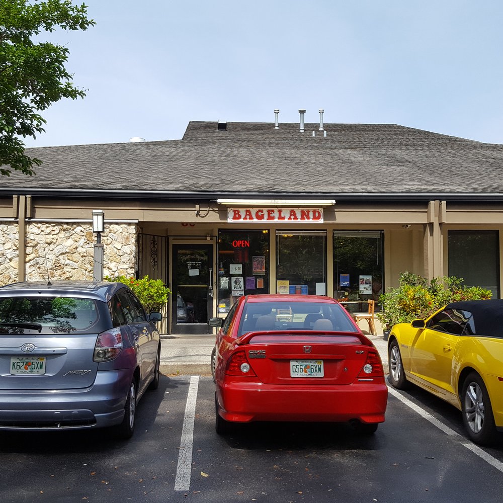 Bageland Thornebrook - The exterior--plenty of parking - Bagels Near Me - Gainesville, Florida