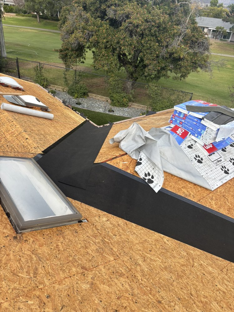 Slide of A & B Roofing