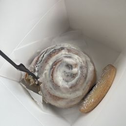 Cinnamon Roll