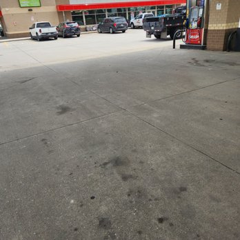 Kum & Go - Gas Stations Near Me - Waukee, Iowa