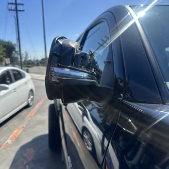 Googie Car Wash - Whittier - Broken side mirror - Car Wash Near Me - Whittier, California Googie Car Wash - Whittier - Broken side mirror - Car Wash Near Me - Whittier, California