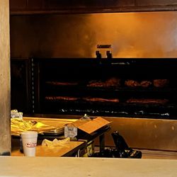 Moe's Original BBQ - Kitchen