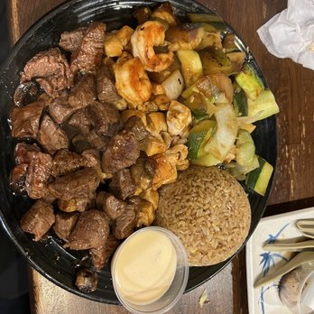 Little Tokyo - Hibachi Steak and Chicken! - Sushi Bars Near Me - Pigeon Forge, Tennessee Little Tokyo - Hibachi Steak and Chicken! - Sushi Bars Near Me - Pigeon Forge, Tennessee