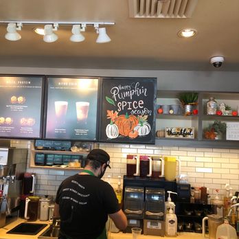 Starbucks - It's pumpkin spice season, folks! - Coffee & Tea Near Me - Valley Village, California Starbucks - It's pumpkin spice season, folks! - Coffee & Tea Near Me - Valley Village, California