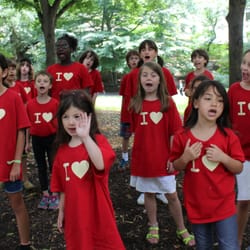 Brooklyn Arts for Kids - Singing in the Park.