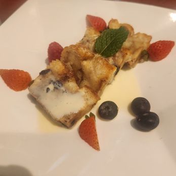 Tangö Contemporary Café - Bread pudding - Asian Fusion Near Me - Honolulu, Hawaii Tangö Contemporary Café - Bread pudding - Asian Fusion Near Me - Honolulu, Hawaii