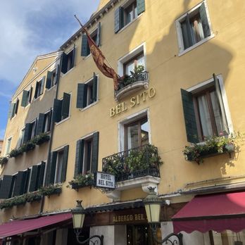 Hotel Bel Sito - The hotel, square side - Hotels Near Me - Venezia, VE Hotel Bel Sito - The hotel, square side - Hotels Near Me - Venezia, VE