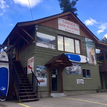 Hellman Canoes and Kayaks - Rafting/Kayaking Near Me - Nelson, British Columbia