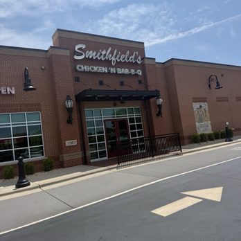 Smithfield's Chicken 'N Bar-B-Q - Entrance - Barbeque Near Me - Smithfield, North Carolina Smithfield's Chicken 'N Bar-B-Q - Entrance - Barbeque Near Me - Smithfield, North Carolina